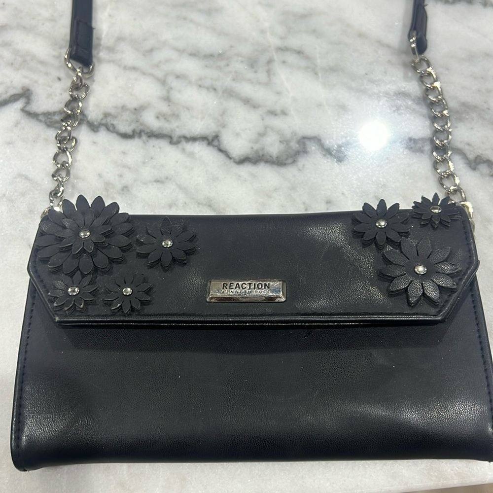 Kenneth Cole
